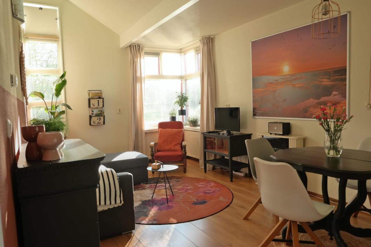 Slaap Lekker Apartamento Dokkum Exterior foto