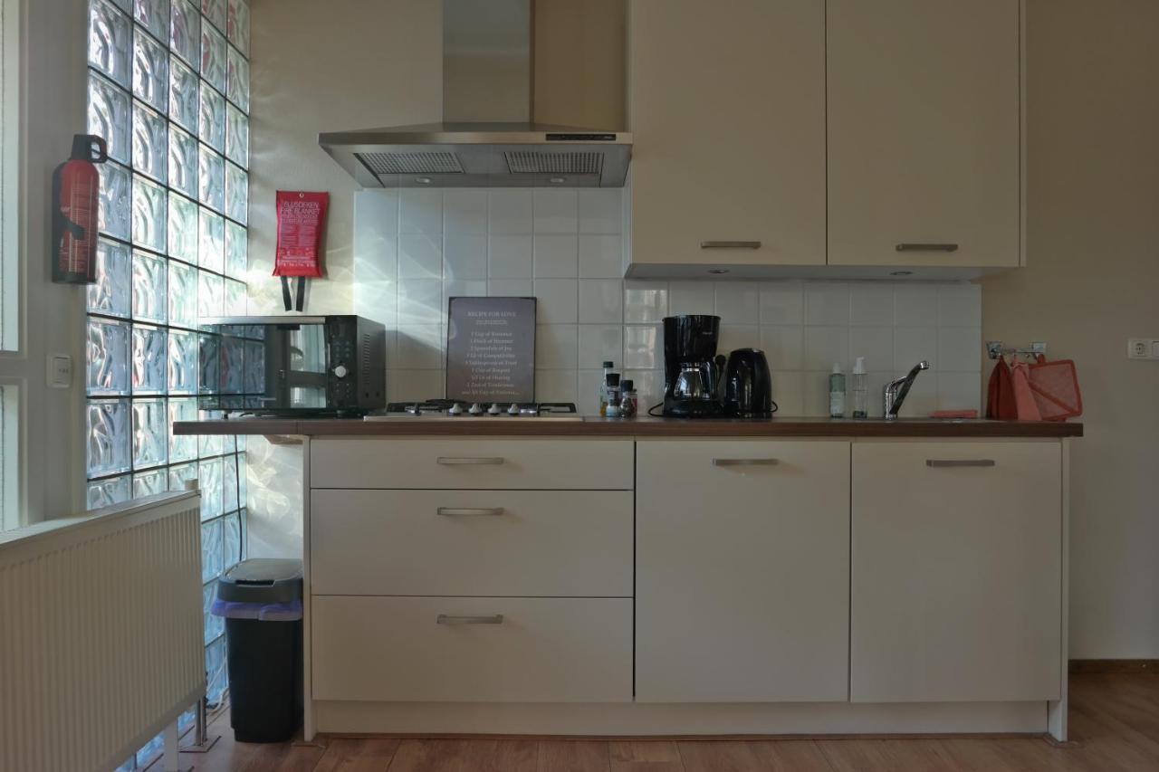 Slaap Lekker Apartamento Dokkum Exterior foto